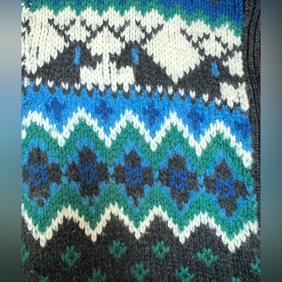 Vintage wool blend sweater - Picture 8 of 10